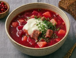 Biešu zupa ar gaļu