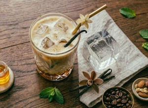 Ledus latte ar vaniļu