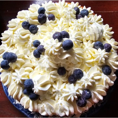 Mājas biskvīta torte